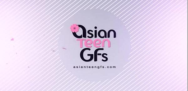  Real sex at home of Asian amateurs